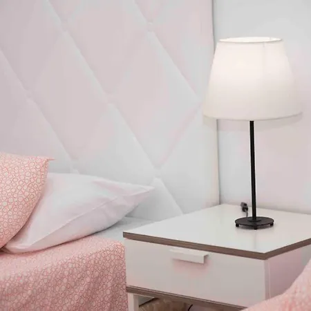 Pola Marinas Βίλα *