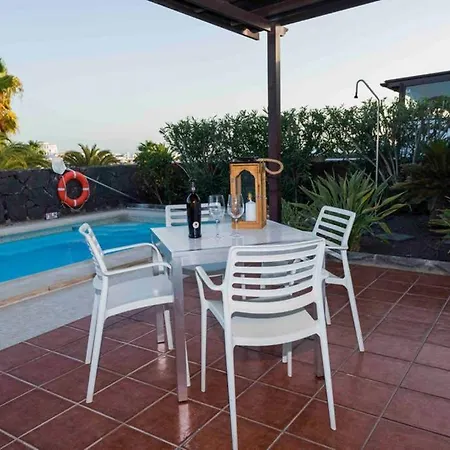 Pola Marinas Villa *