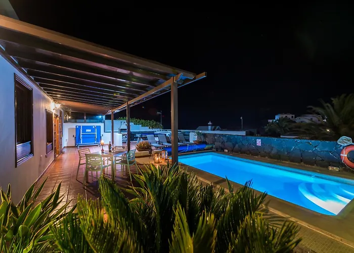 Pola Marinas Вилла