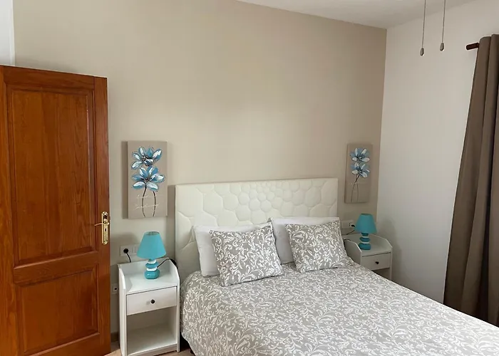 Pola Marinas Villa *