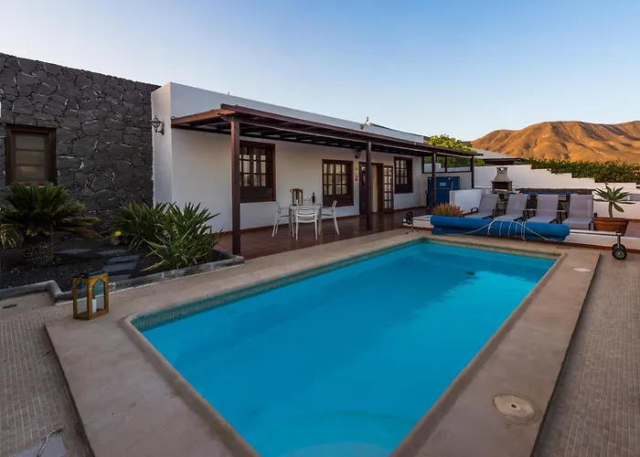 Pola Marinas Villa Playa Blanca (Lanzarote)