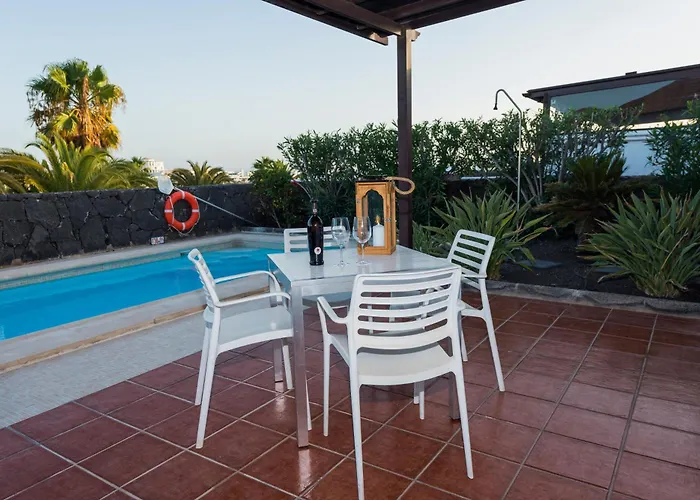 Pola Marinas * Playa Blanca (Lanzarote)